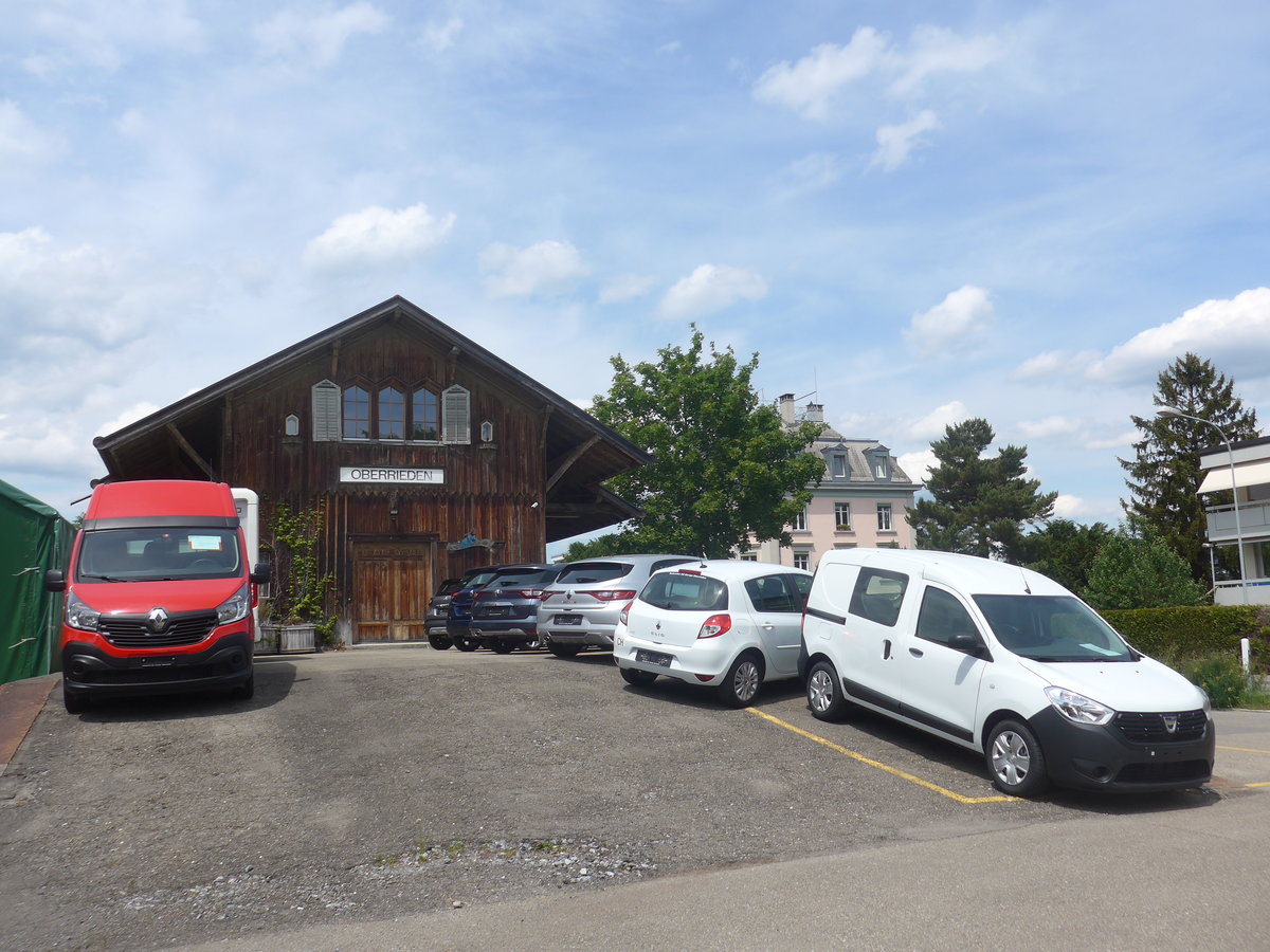 (217'423) - Der Bahnhof Oberrieden am 30. Mai 2020