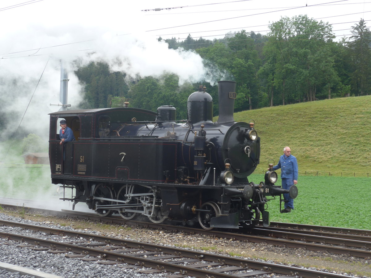 (217'976) - BSB-Dampflokomotive - Nr. 51 - am 14. Juni 2020 im Bahnhof Sumiswald-Gr�nen