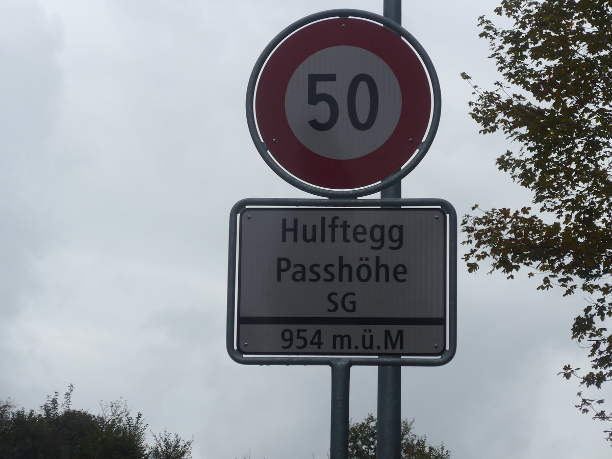 (221'857) - Ortstafel von der Passh�he Hulftegg am 12. Oktober 2020 bei M�hlr�ti