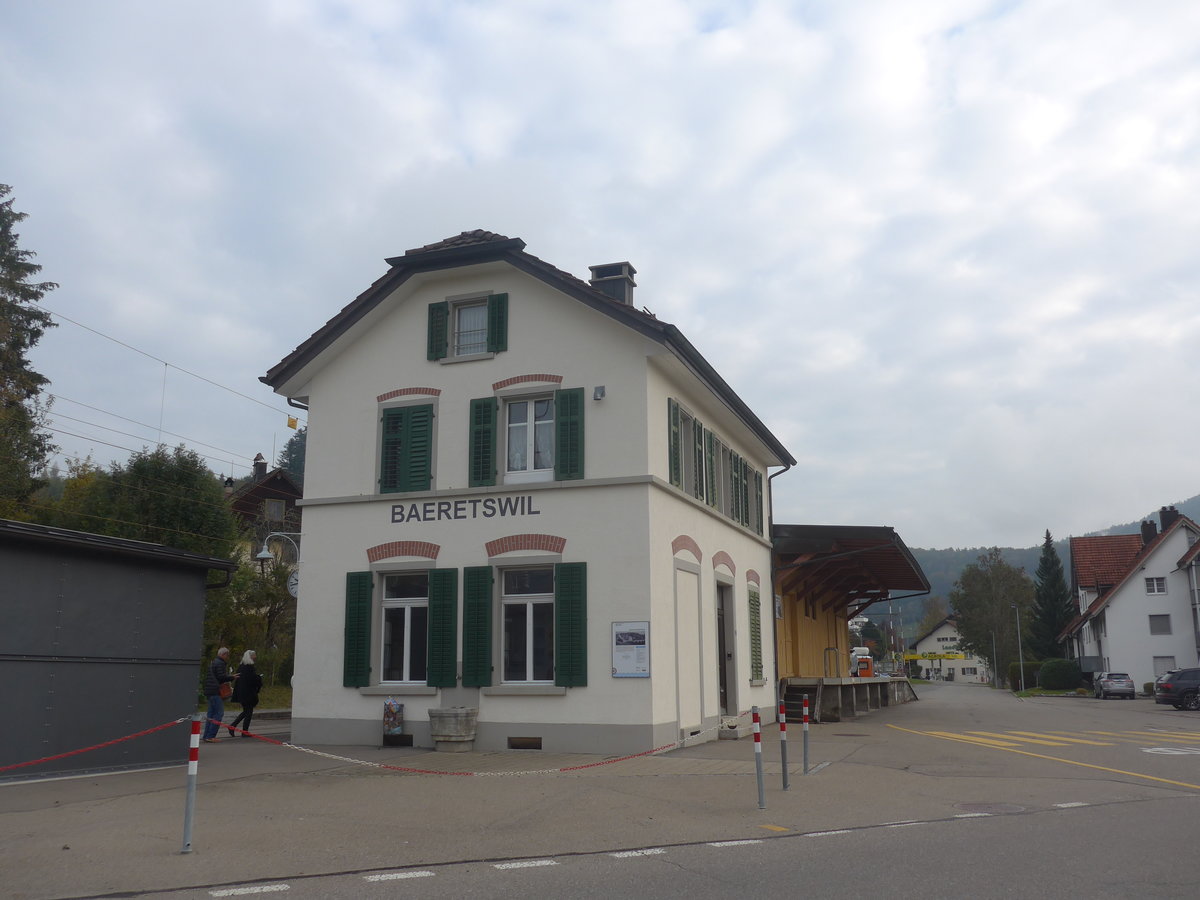 (221'958) - Der Bahnhof am 18. Oktober 2020 in B�retswil