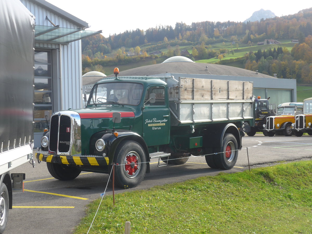 (222'449) - Baumgartner, Glarus - Saurer am 22. Oktober 2020 in Nesslau Altherr