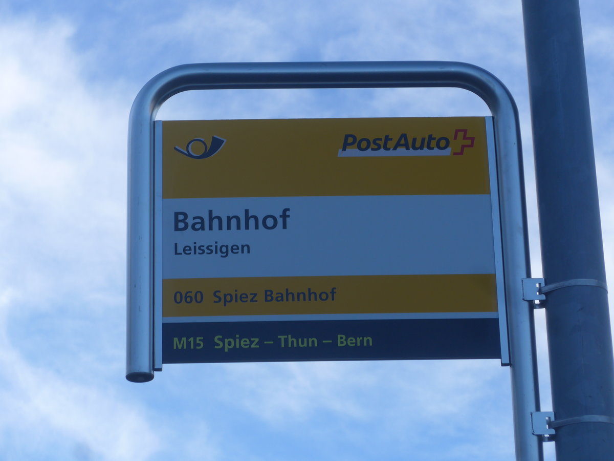 (223'030) - PostAuto-Haltestelle - Leissigen, Bahnhof - am 16. Dezember 2020
