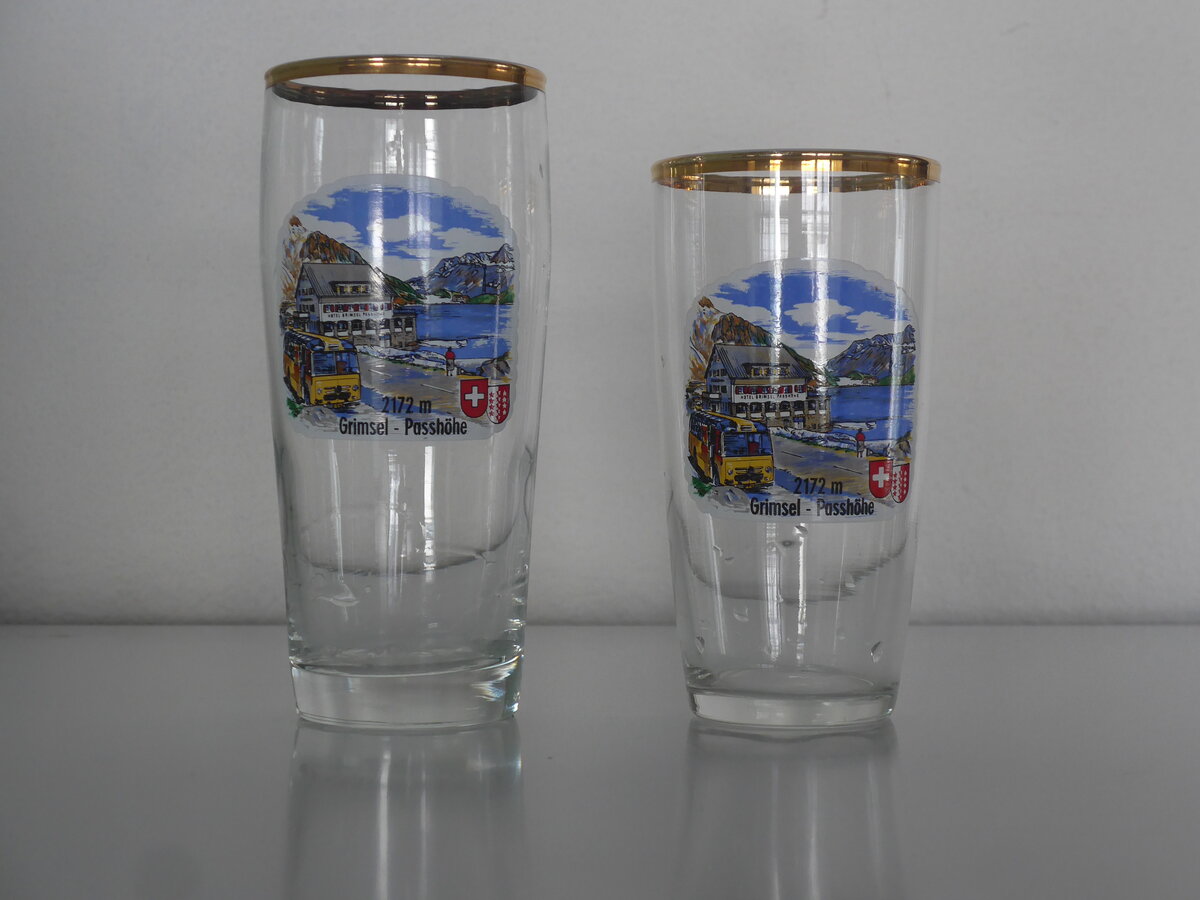 (226'053) - Zwei Souvenir-Gl�ser von der Grimsel-Passh�he am 27. Juni 2021 in Thun