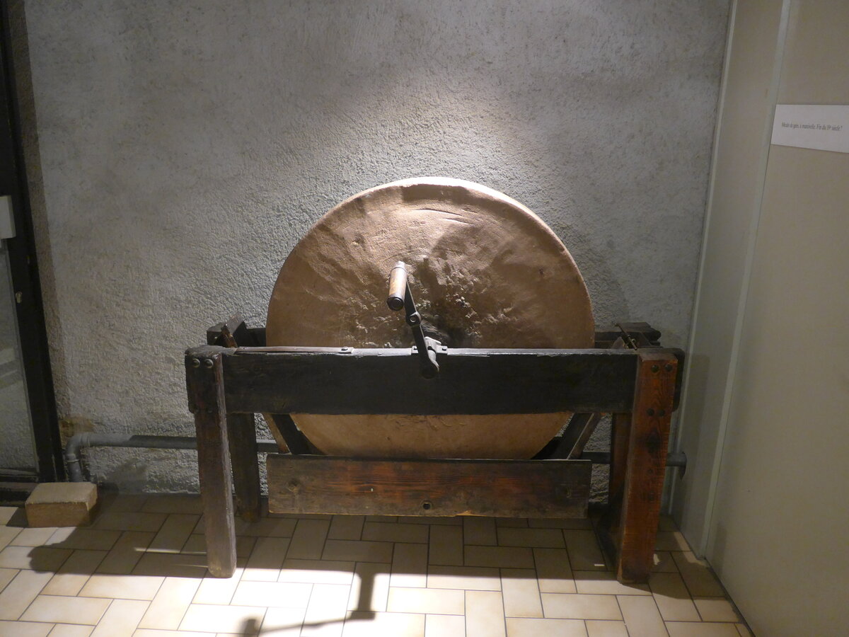 (227'582) - Schleifstein am 28. August 2021 in Vallorbe, Mus�e du fer et du chemin de fer