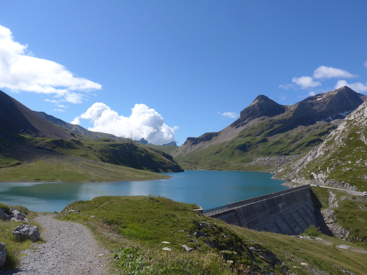 (227'633) - Der Sanetschsee am 29. August 2021 am Sanetschpass