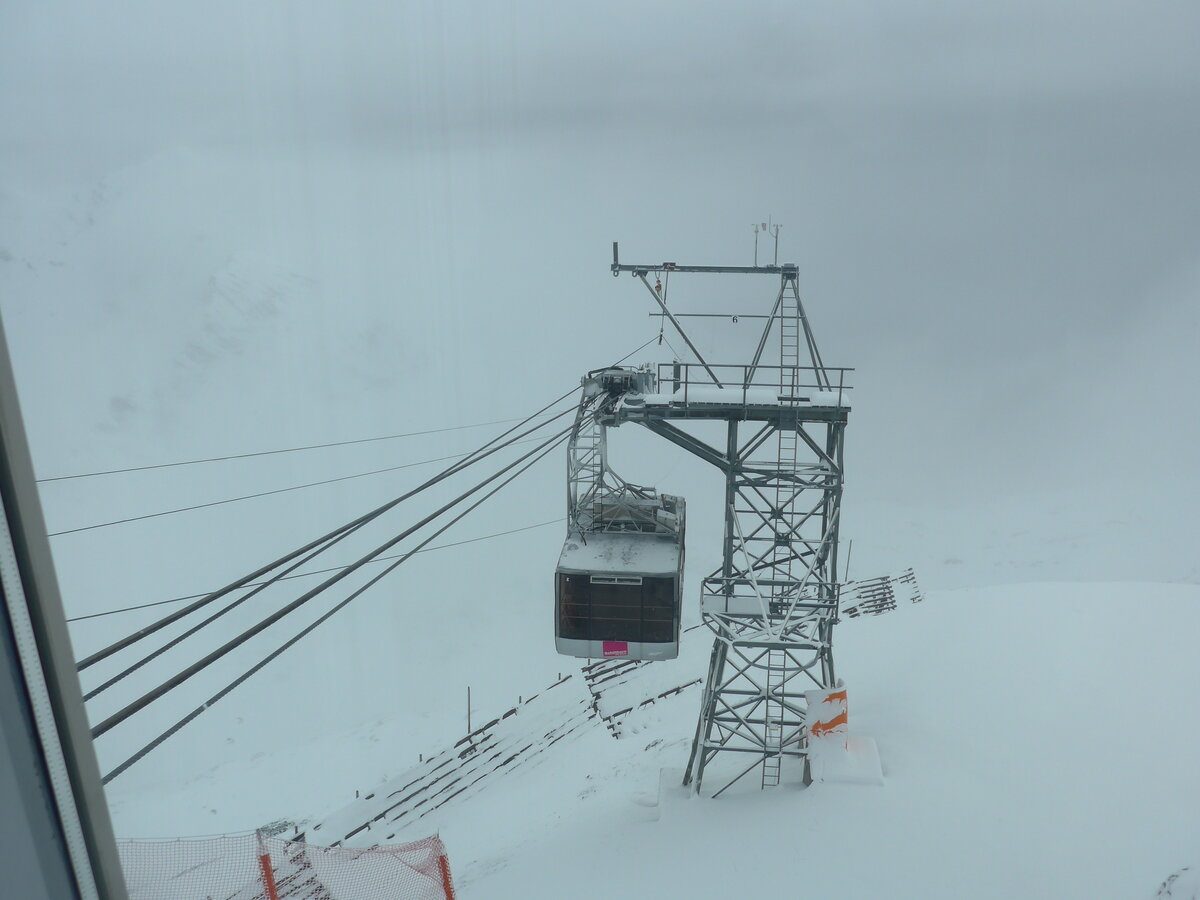 (228'204) - Schilthornbahn - Nr. 5 - am 20. September 2021 auf dem Schilthorn