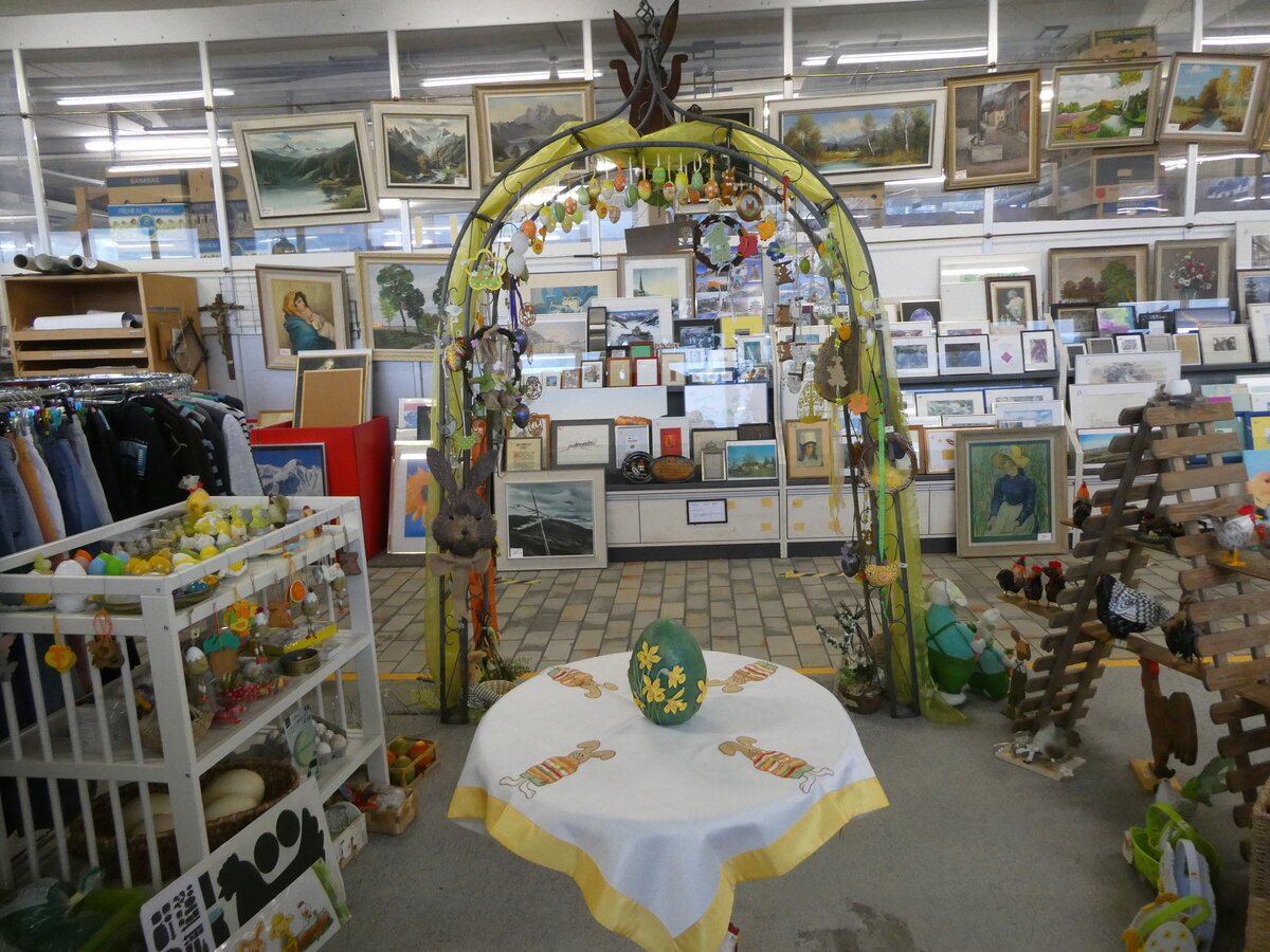 (232'976) - Osterverkauf 2022 im BrockiShop Thun am 19. Februar 2022