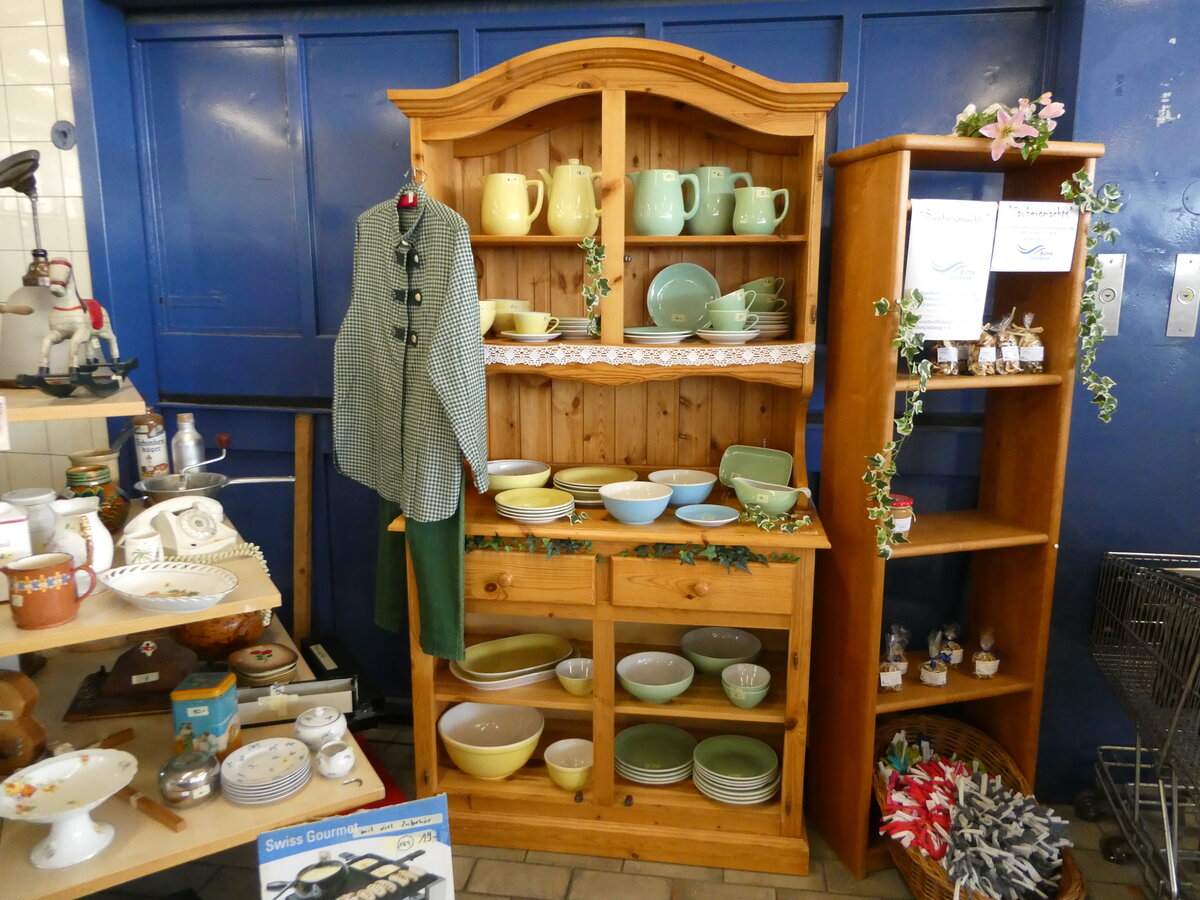 (234'786) - R�ssler-Geschirr aus den 60er-Jahren am 19. April 2022 im BrockiShop Thun