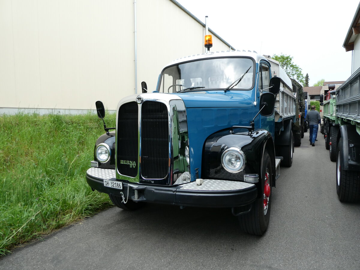 (235'323) - Berna - SH 32'186 - am 7. Mai 2022 in Attikon, Wegm�ller