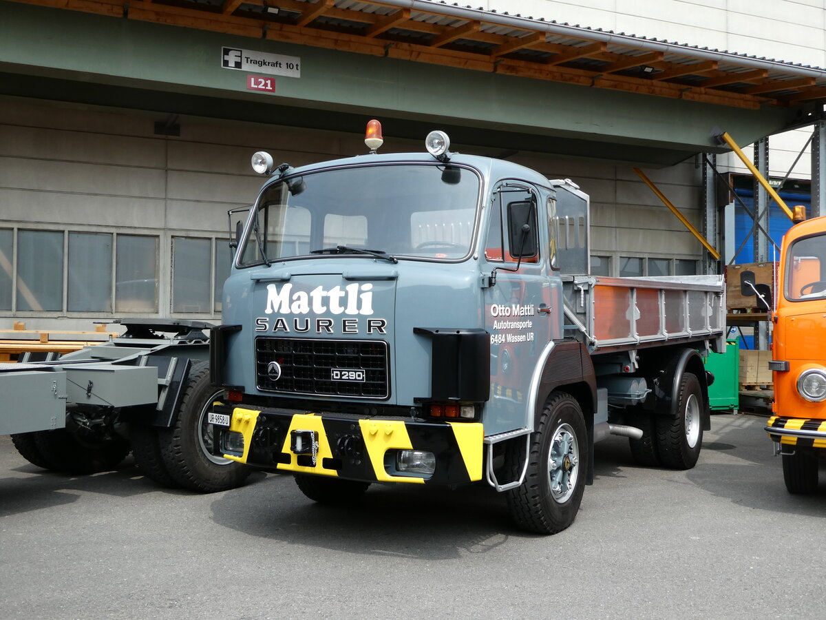 (235'353) - Mattli, Wassen - UR 9858 U - Saurer am 7. Mai 2022 in Attikon, Wegm�ller