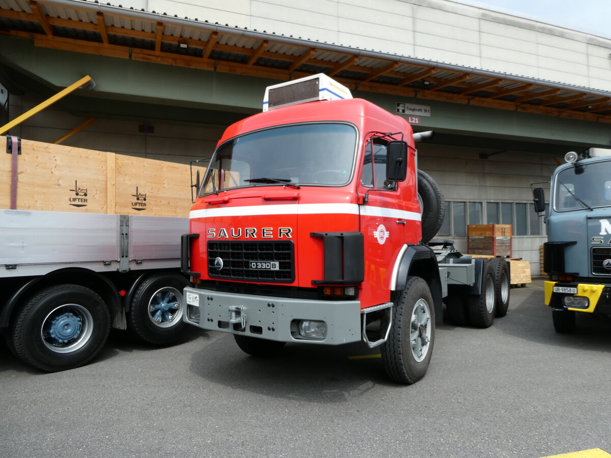 (235'360) - Saurer am 7. Mai 2022 in Attikon, Wegm�ller