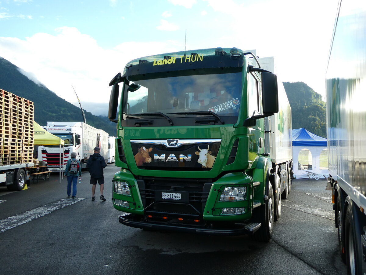 (237'467) - Landi, Thun - BE 811'444 - MAN am 24. Juni 2022 in Interlaken, Flugplatz