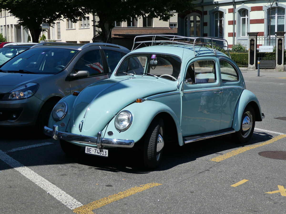 (237'851) - VW-K�fer - BE 74'813 - am 3. Juli 2022 beim Bahnhof Murten