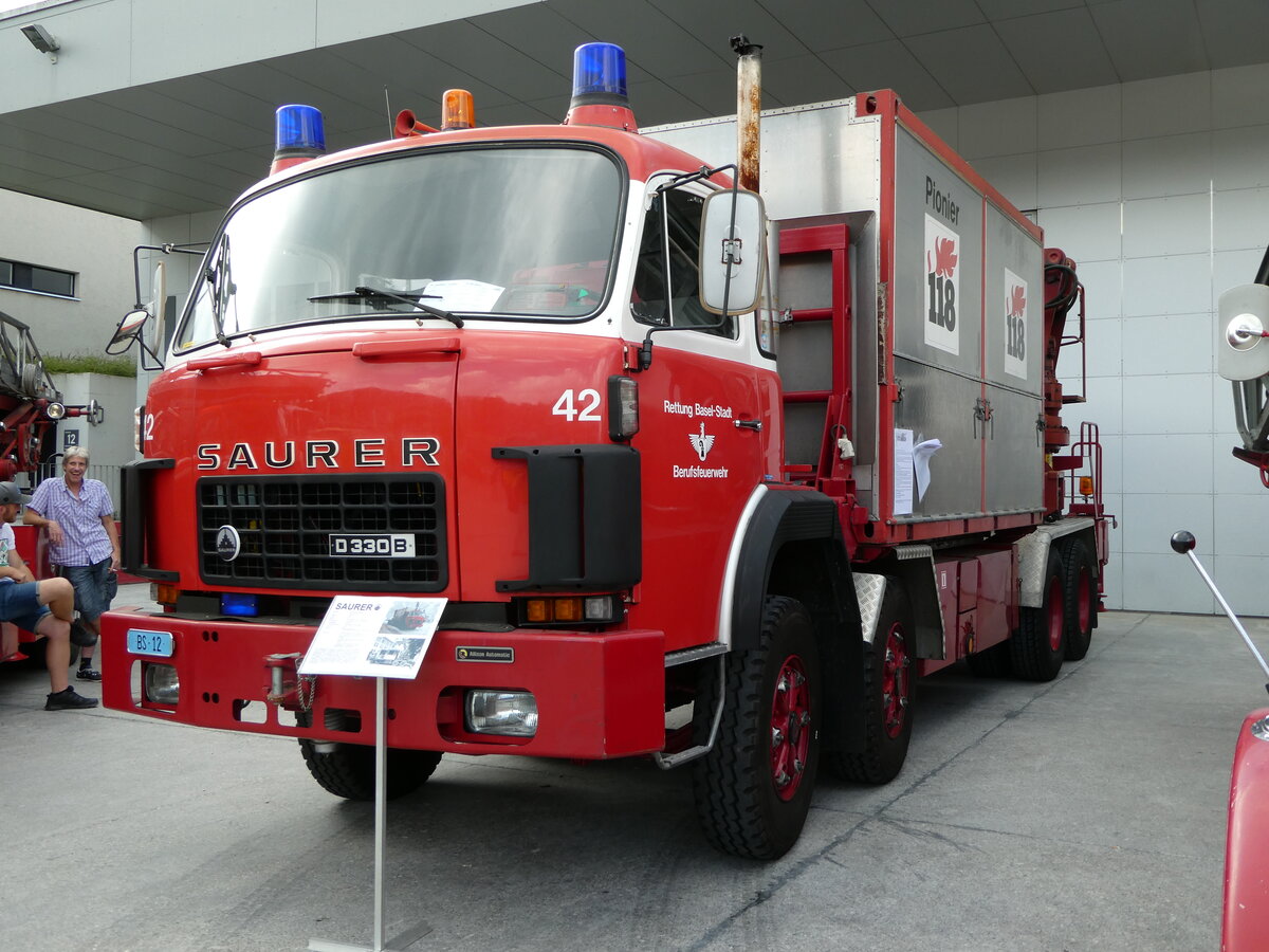 (239'699) - Berufsfeuerwehr, Basel - Nr. 42/BS 12 - Saurer am 27. August 2022 in Oberkirch, CAMPUS Sursee