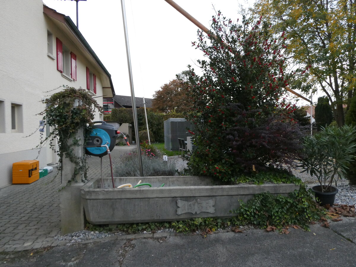 (240'870) - Brunnen von 1933 am 9. Oktober 2022 in Grafenried