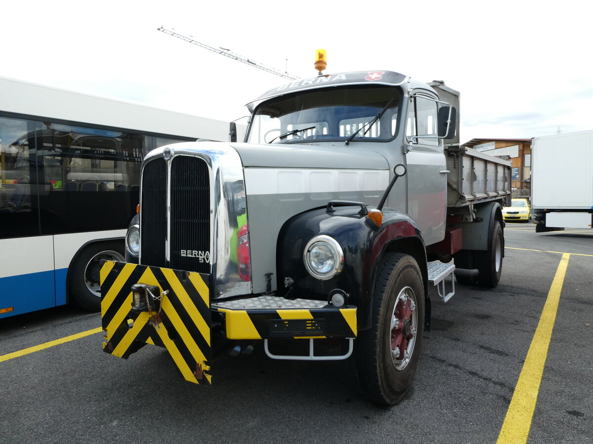 (241'386) - Berna am 15. Oktober 2022 in Kerzers, Interbus