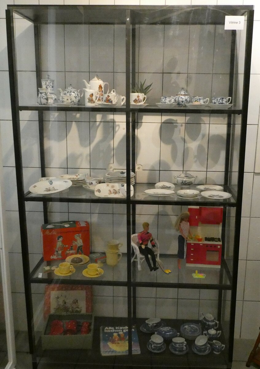 (241'564) -  Moderne  Spielsachen am 18. Oktober 2022 in Spiez, Spielzeugmuseum