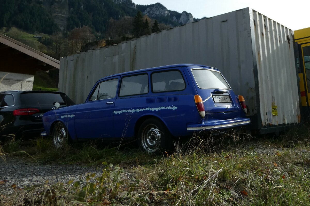 (242'413) - Volkswagen am 11. November 2022 in Fl�hli