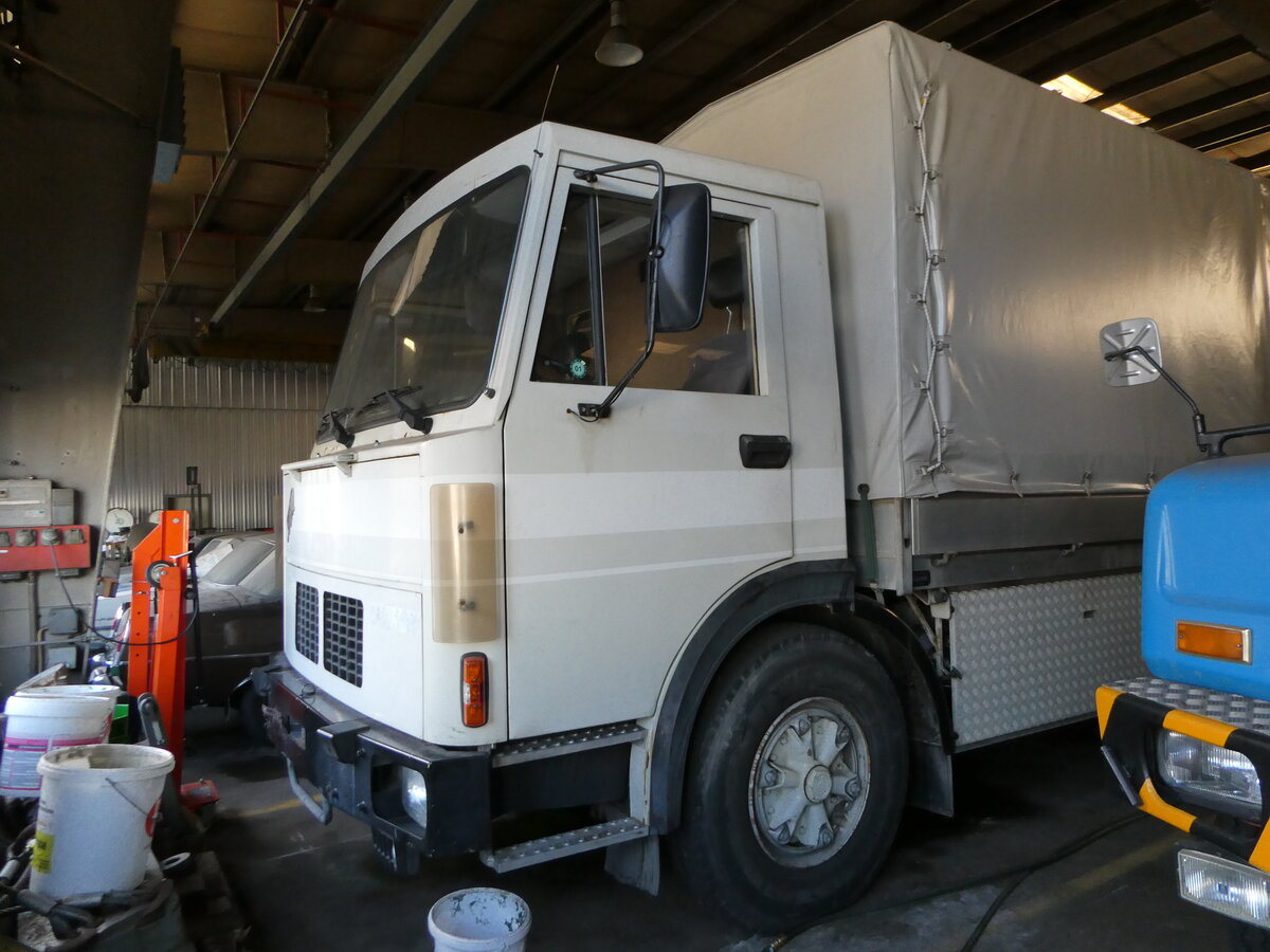 (243'140) - FBW am 26. November 2022 in Wetzikon, Z�rcherstrasse (Teilaufnahme)