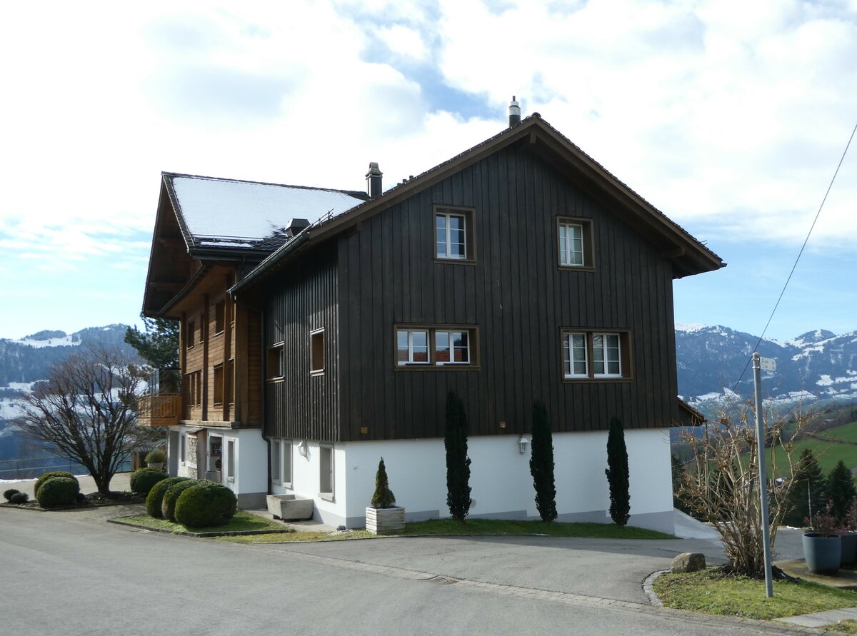 (245'737) - Ehemaliges Hotel Adelboden am 3. Februar 2023 in Steinen