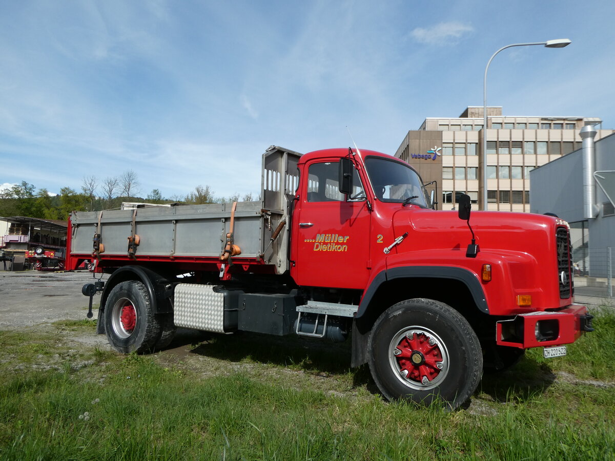 (249'260) - M�ller, Dietikon - Nr. 2/ZH 220'522 - Saurer am 29. April 2023 in Dietikon