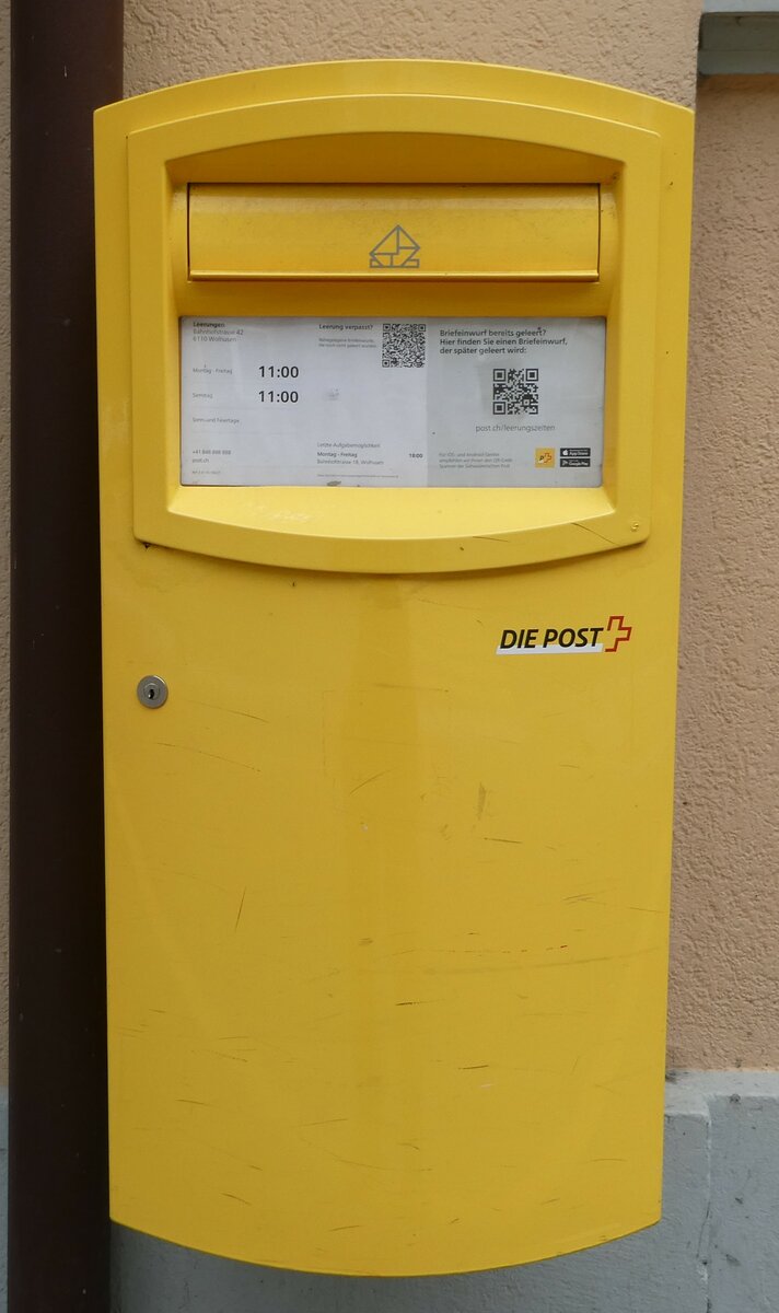 (249'314) - Briefkasten am 30. April 2023 beim Bahnhof Wolhusen