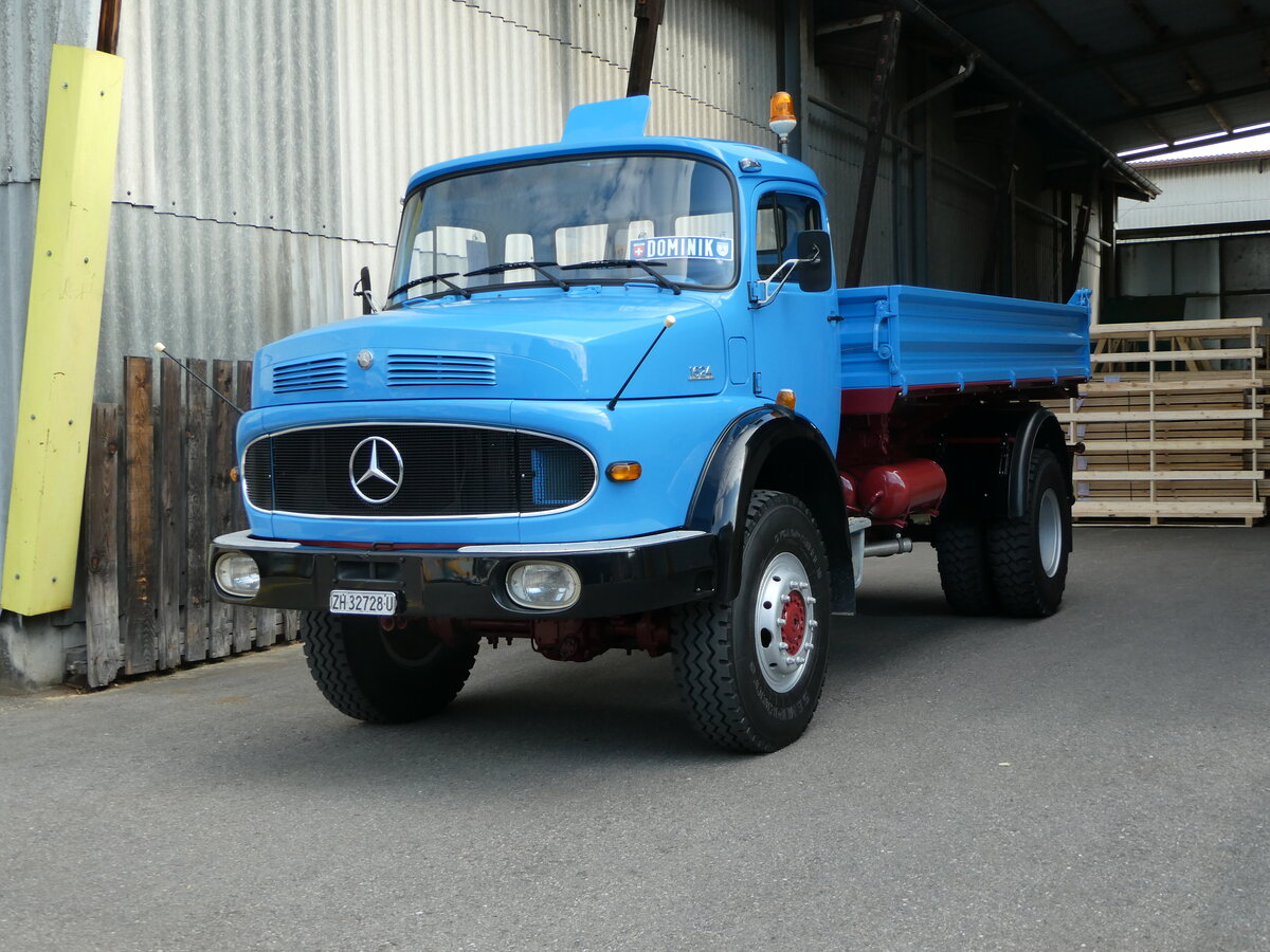 (249'707) - Mercedes - ZH 32'728 U - am 6. Mai 2023 in Attikon, Wegm�ller
