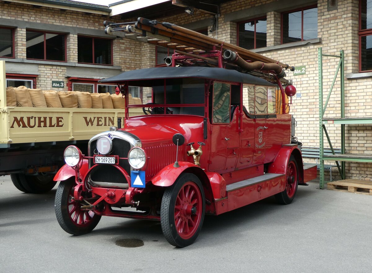 (249'763) - Feuerwehr, Winterthur - ZH 169'207 - Saurer am 6. Mai 2023 in Attikon, Wegm�ller
