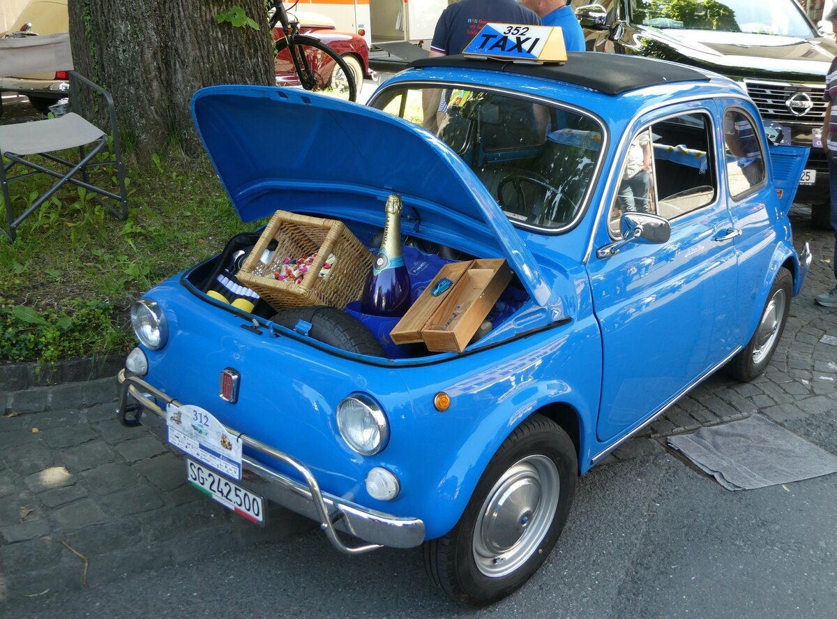 (250'632) - Fiat - SG 242'500 - am 27. Mai 2023 in Sarnen, OiO