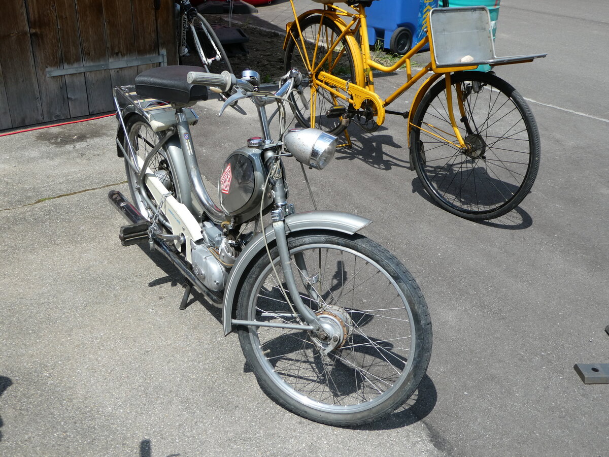 (250'658) - Hercules am 27. Mai 2023 beim Bahnhof Boltigen
