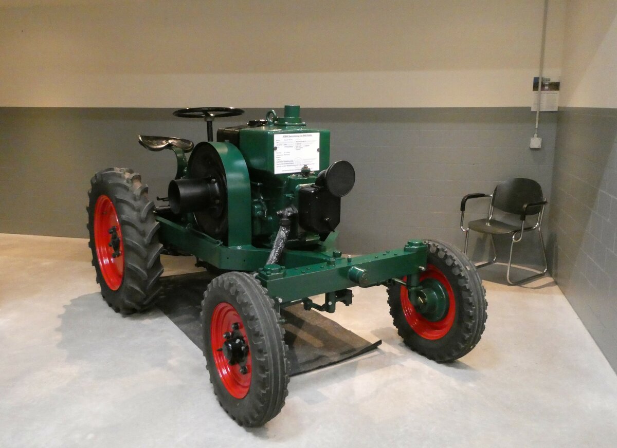 (251'255) - K�ppeli am 10. Juni 2023 in N�fels, FBW-Museum