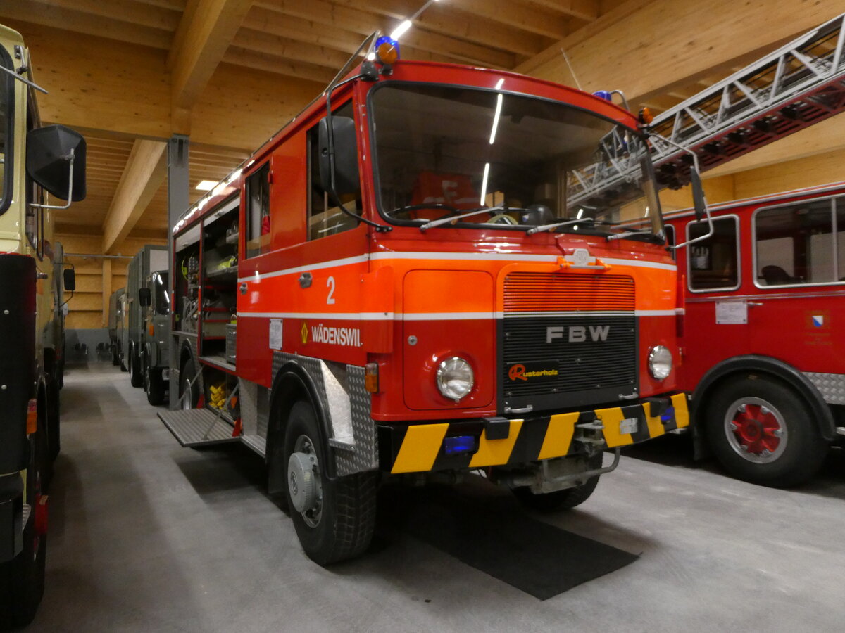 (251'292) - Feuerwehr, W�denswil - Nr. 2 - FBW am 10. Juni 2023 in N�fels, FBW-Museum