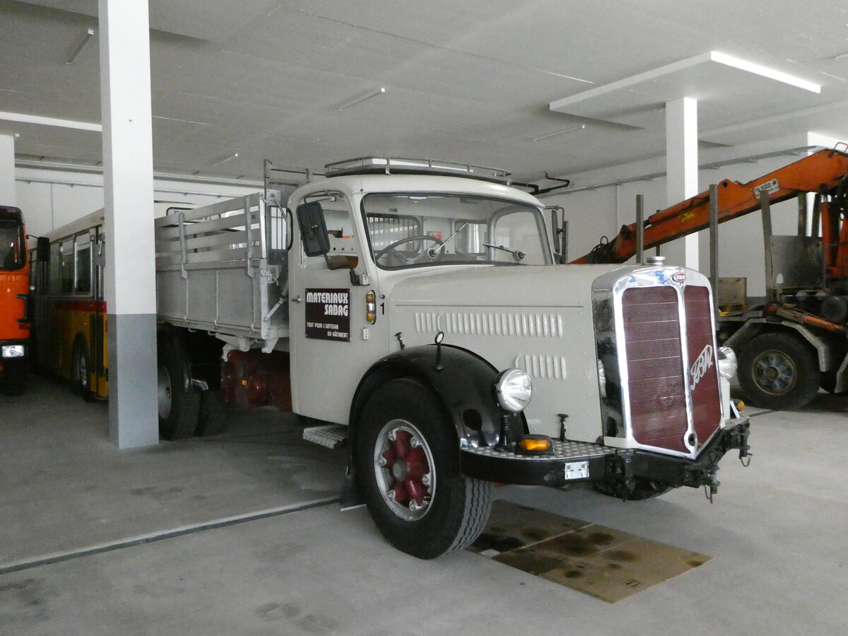 (251'323) - Materiaux Sabag - FBW am 10. Juni 2023 in N�fels, FBW-Museum