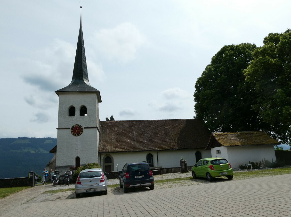(252'146) - Die Kirche am 27. Juni 2023 in Guggisberg