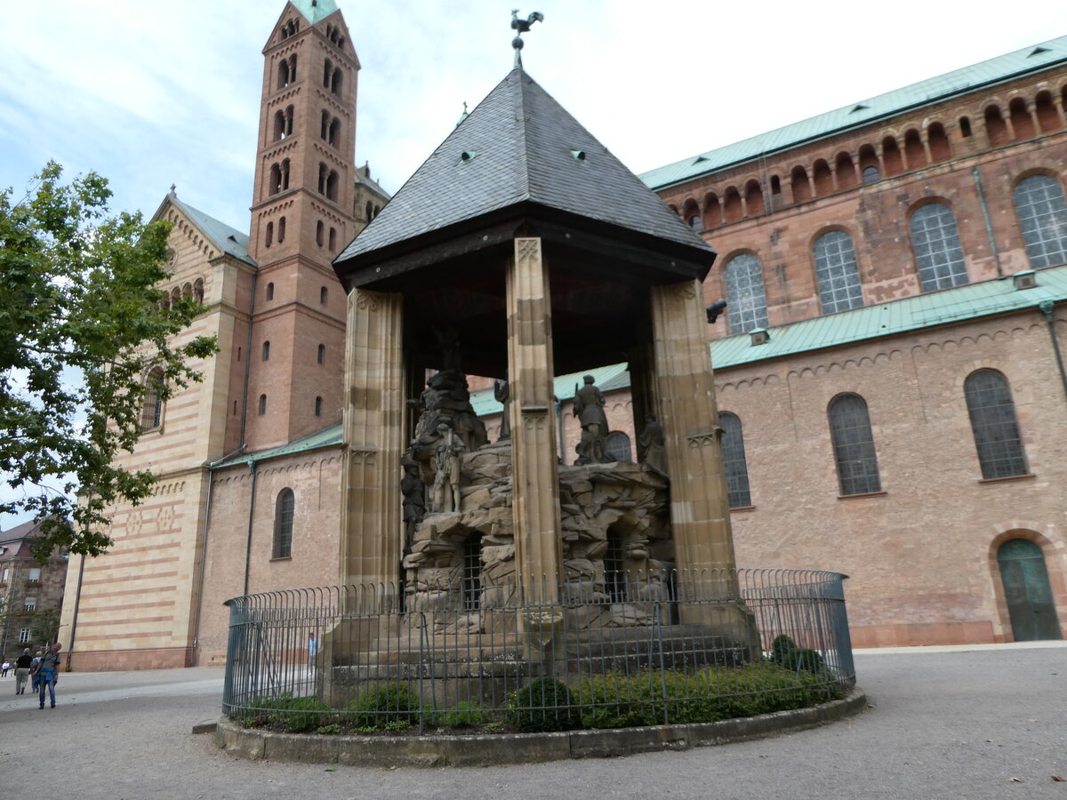 (254'309) - Der �lberg beim Dom am 29. August 2023 in Speyer
