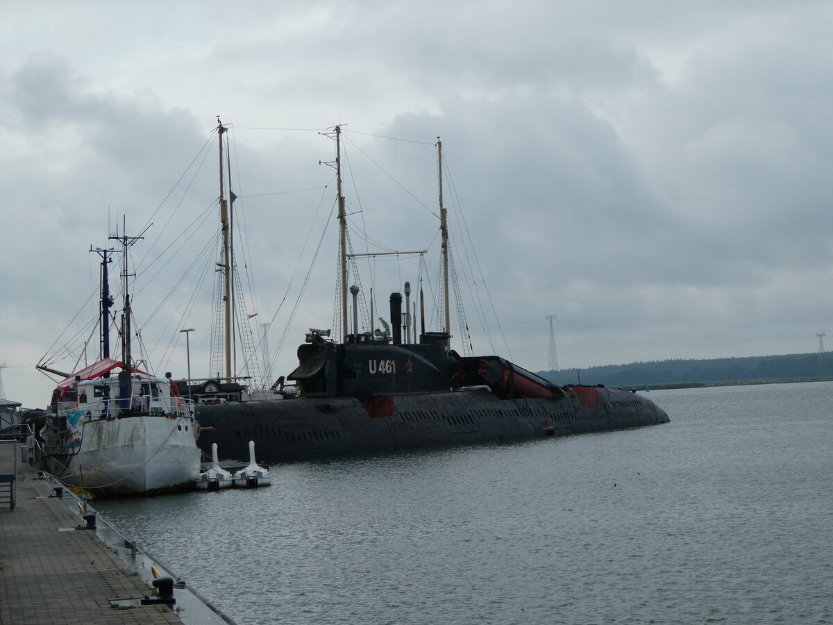 (254'424) - Sowjetisches U-Boot - U 461 - auf dem Peenestrom am 31. August 2023 in Peenem�nde 