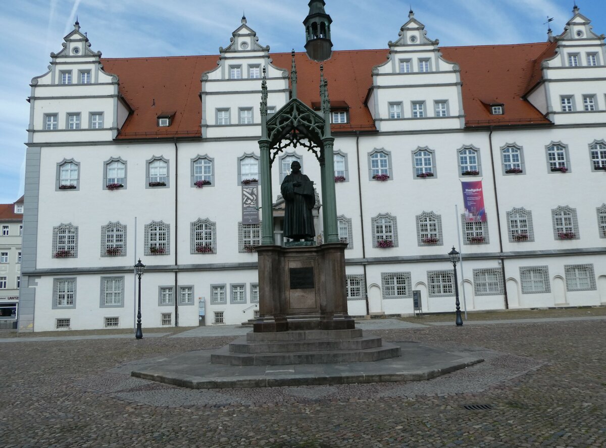 (254'725) - Lutherdenkmal am 3. September 2023 in Wittenberg