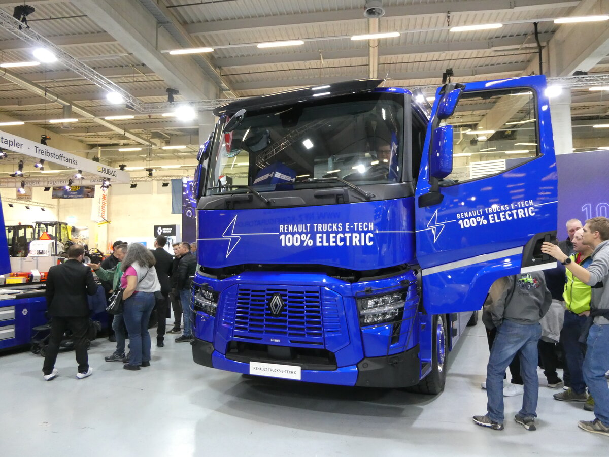 (256'924) - Renault am 11. November 2023 in Bern, transport.ch