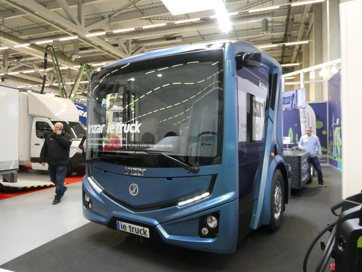 (256'932) - Irizar am 11. November 2023 in Bern, transport.ch