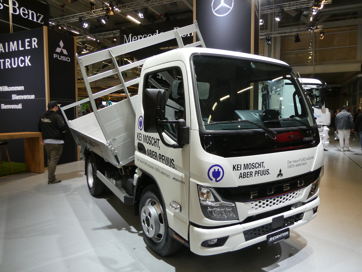 (256'937) - Mitsubishi Fuso am 11. November 2023 in Bern, transport.ch
