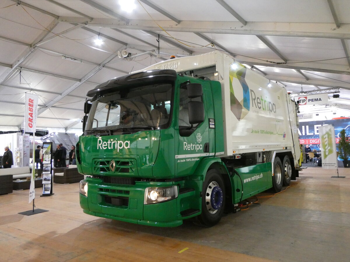 (256'960) - Retripa - Renault am 11. November 2023 in Bern, transport.ch