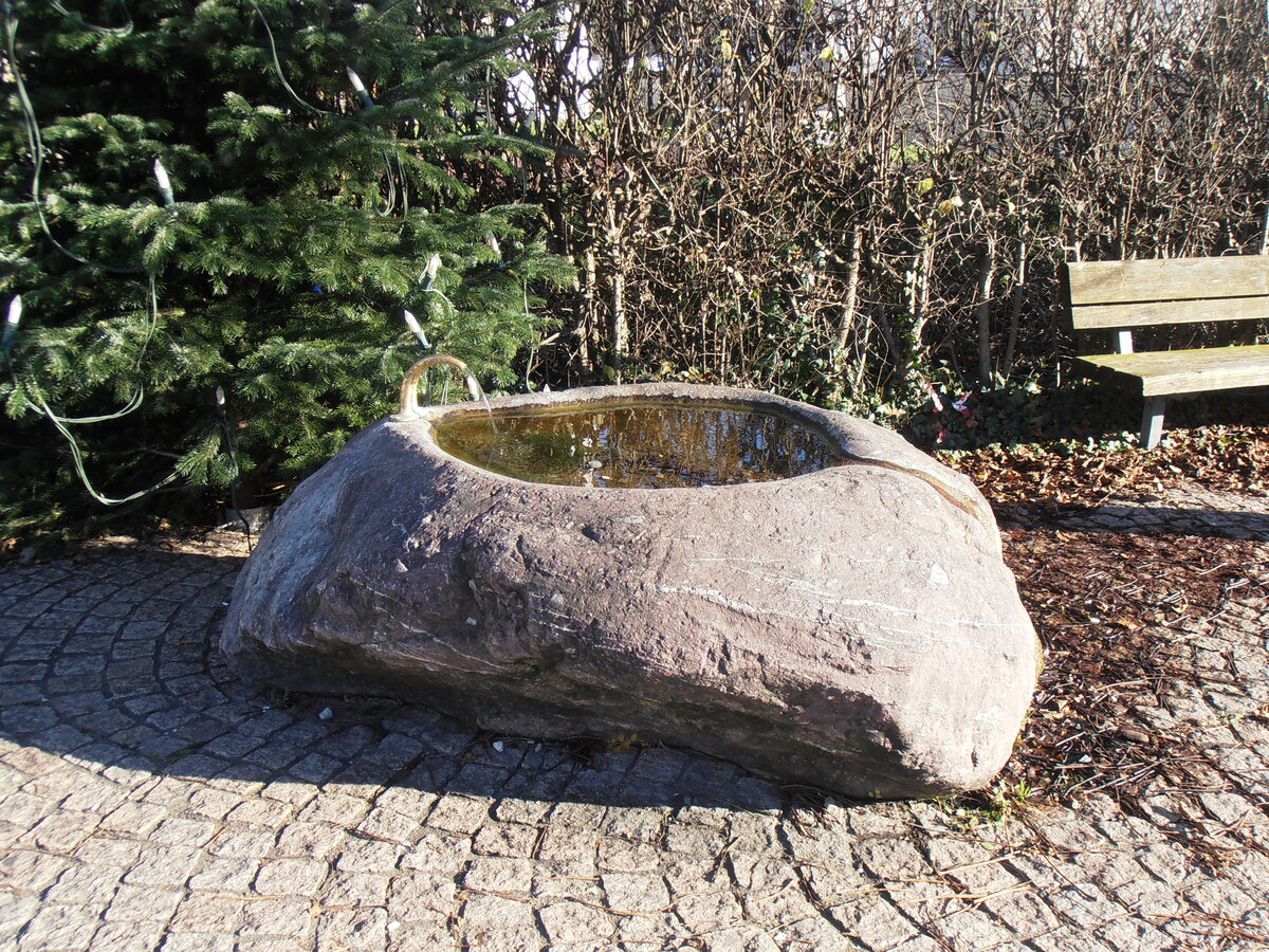 (257'720) - Brunnen am 19. Dezember 2023 in Fahrweid