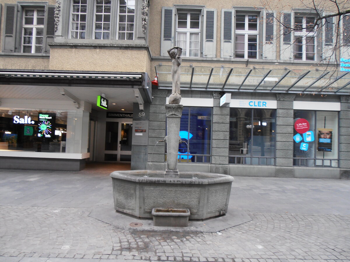 (258'099) - Brunnen am 2. Januar 2024 in Thun, B�lliz