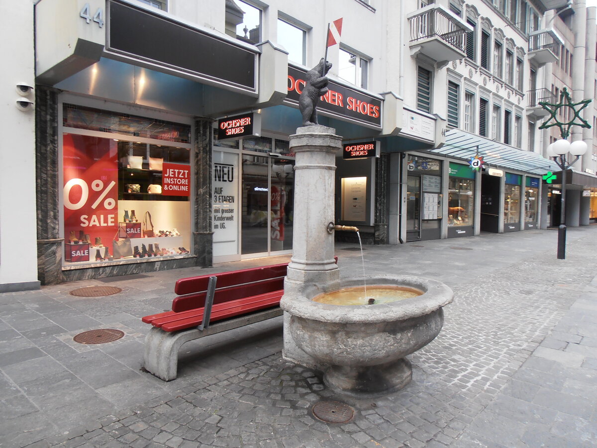 (258'100) - Brunnen am 2. Januar 2024 in Thun, B�lliz