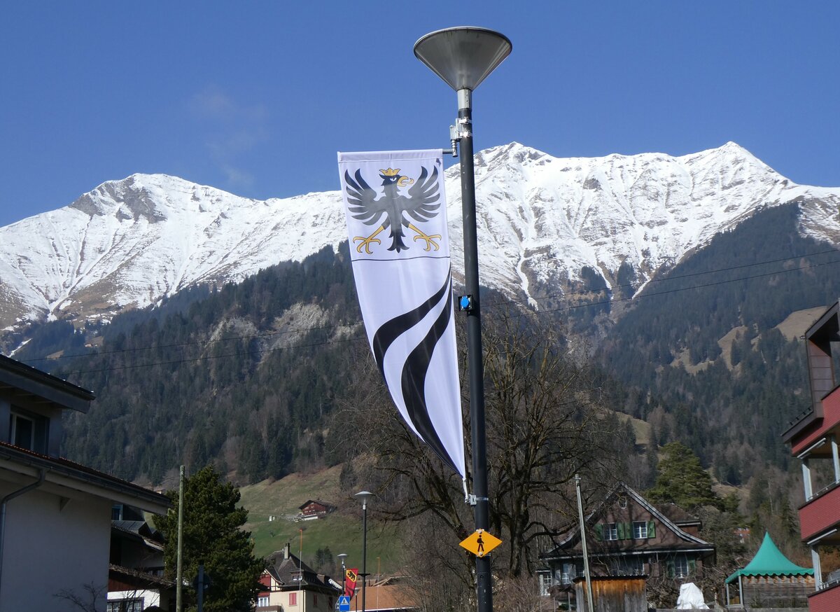 (259'791) - Fahne von Frutigen am 29. Februar 2024 in Frutigen 