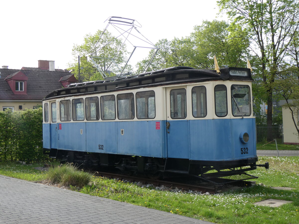 (261'257) - MVG-Tram - Nr. 532 - am 13. April 2024 in M�nchen, MVG-Museum