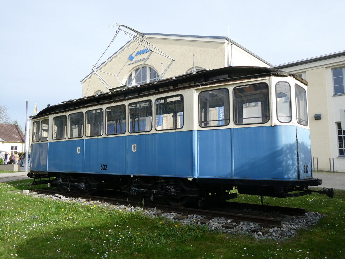 (261'258) - MVG-Tram - Nr. 532 - am 13. April 2024 in M�nchen, MVG-Museum