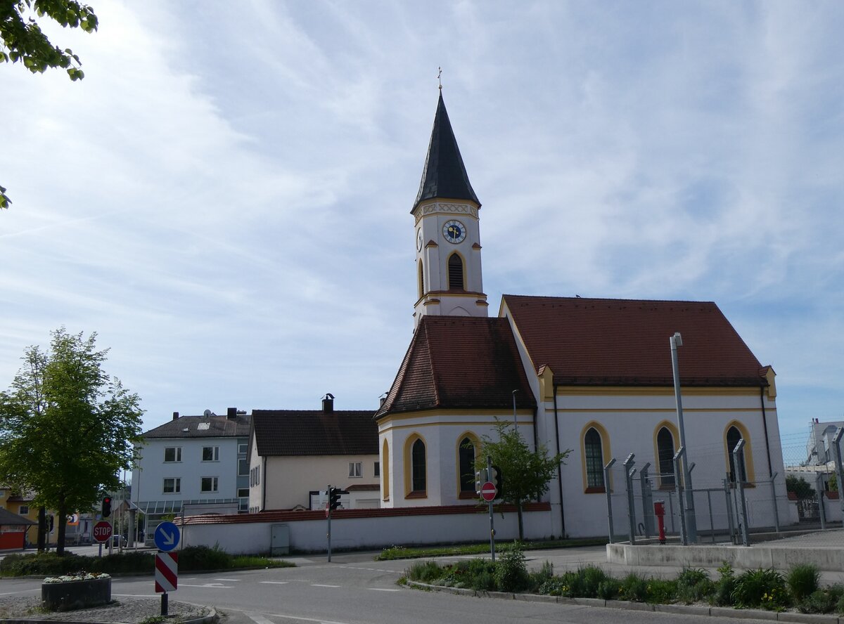 (261'305) - Kirche am 14. April 2024 in Dingolfing