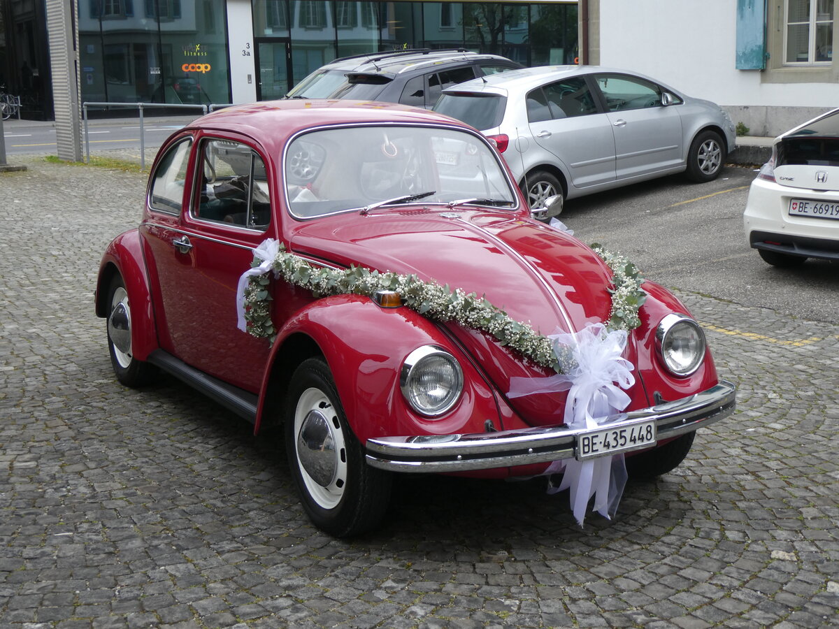 (261'570) - VW-K�fer - BE 435'448 - am 19. April 2024 in Thun, Guisanplatz