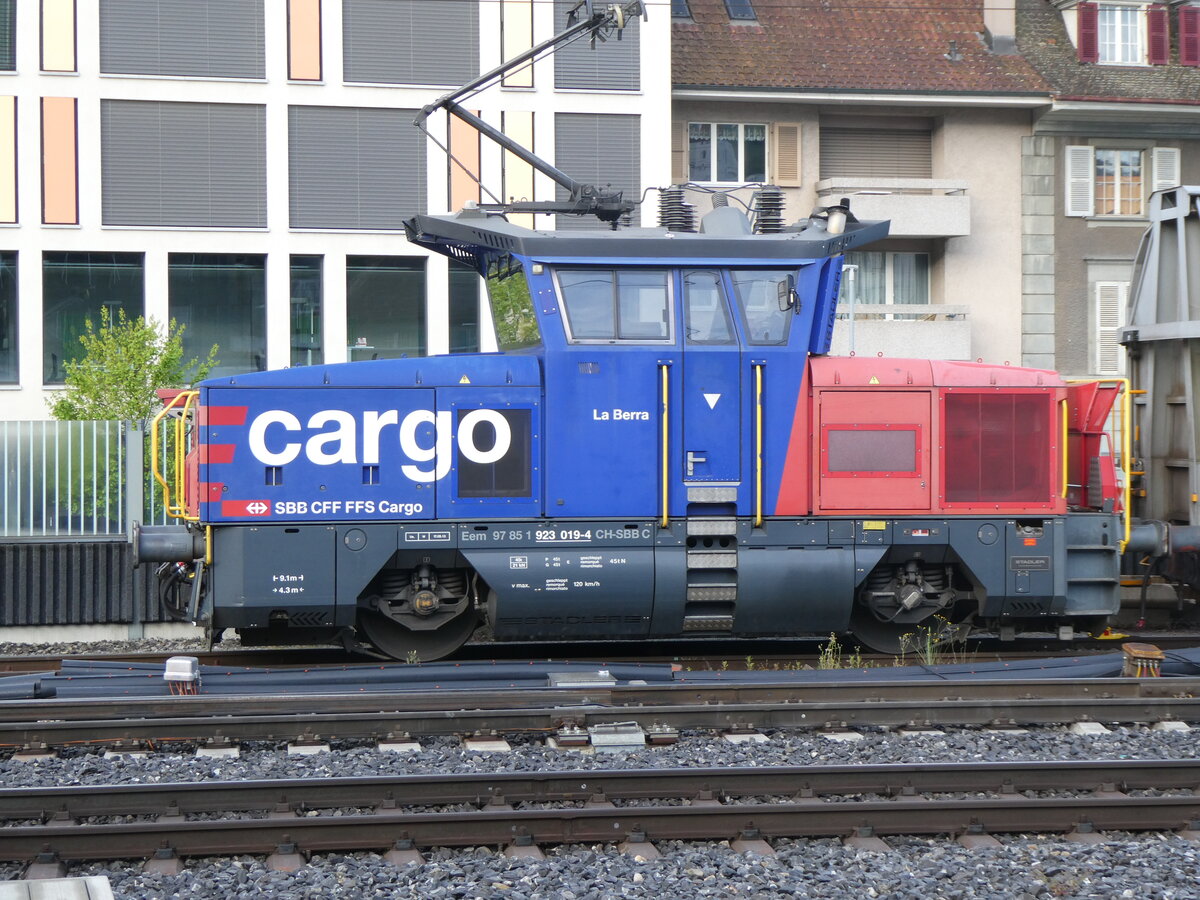 (261'882) - SBB-Rangierlokomotive - Nr. 923'019-4 - am 4. Mai 2024 im Bahnhof Thun